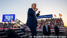 WACO, TEXAS - MARCH 25: Former U.S. President Donald Trump dances while exiting after speaking during a rally at the Waco Regional Airport on March 25, 2023 in Waco, Texas. Former U.S. president Donald Trump attended and spoke at his first rally since announcing his 2024 presidential campaign. Today in Waco also marks the 30-year anniversary of the deadly standoff involving Branch Davidians and federal law enforcement. Brandon Bell/Getty Images/AFP (Photo by Brandon Bell / GETTY IMAGES NORTH AMERICA / Getty Images via AFP)