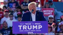 圖為特朗普25日在德州舉行2024年總統競選集會。