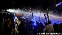 Masivas protestas en Israel contra cese del ministro de Defensa