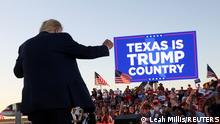 25.03.2023
Former U.S. President Donald Trump attends his first campaign rally after announcing his candidacy for president in the 2024 election at an event in Waco, Texas, U.S., March 25, 2023. REUTERS/Leah Millis