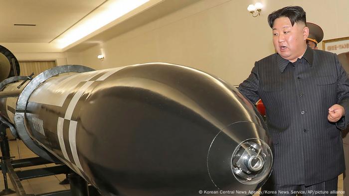 El hombre fuerte de Coreal de Norte, Kim Jong-un, ha supervisado los más recientes ensayos balísticos, incluyendo el nuevo misil Hwasong-18, según la agencia estatal de propaganda norcoreana. (Archivo 28.03.2023)
