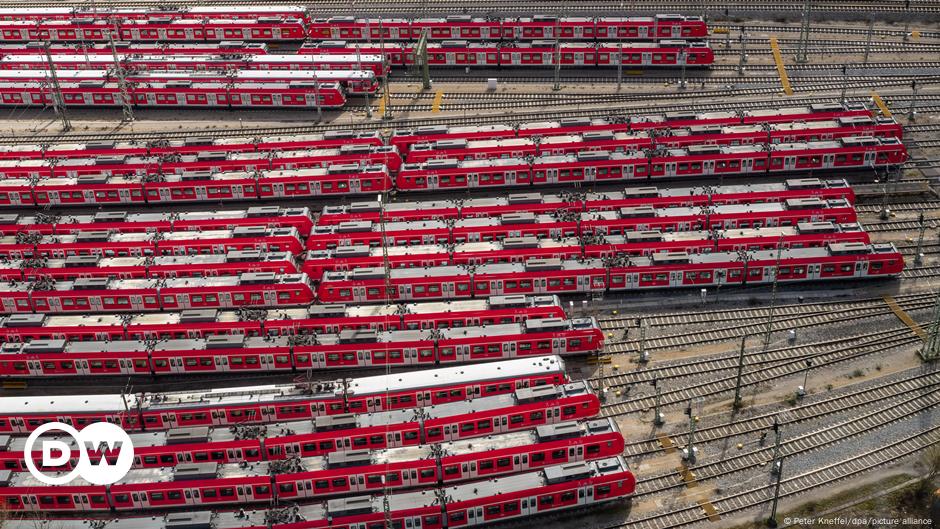 Deutsche Gewerkschaft kündigt neuen Bahnstreik für Freitag an – DW – 19.04.2023