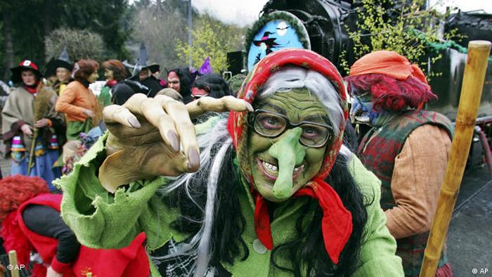 Hexe mit grünem Gesicht
(AP Photo/Frank Drechsler)