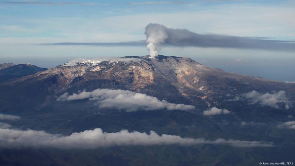 Colombia Está En Alerta Por Sismos En Volcán Nevado Del Ruiz Dw 27