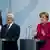 Kansela Angela Merkel (kushoto) na mgeni wake, Rais Mahmoud Abbas