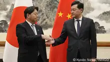 02.04.2023
Hayashi-Qin talks Japanese Foreign Minister Yoshimasa Hayashi L shakes hands with his Chinese counterpart Qin Gang at the Diaoyutai State Guesthouse in Beijing on April 2, 2023, ahead of their talks. PUBLICATIONxINxGERxSUIxAUTxHUNxONLY A14AA0001412622P