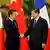 الرئيس الفرنسي إيمانويل ماكرون مع الرئيس الصيني شي جينبينغ (15/11/2022)