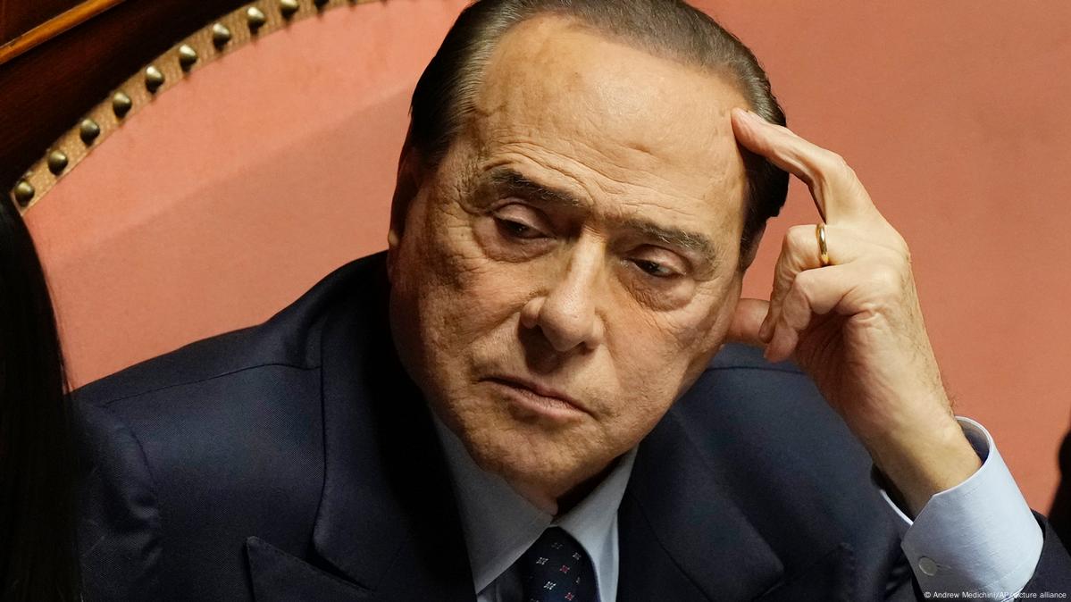 Italy's Berlusconi 'stable' in intensive care