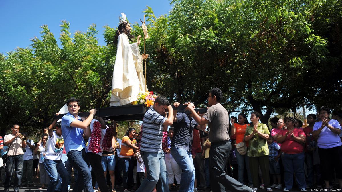 Em nome de Deus, cesse a repressão” na Nicarágua