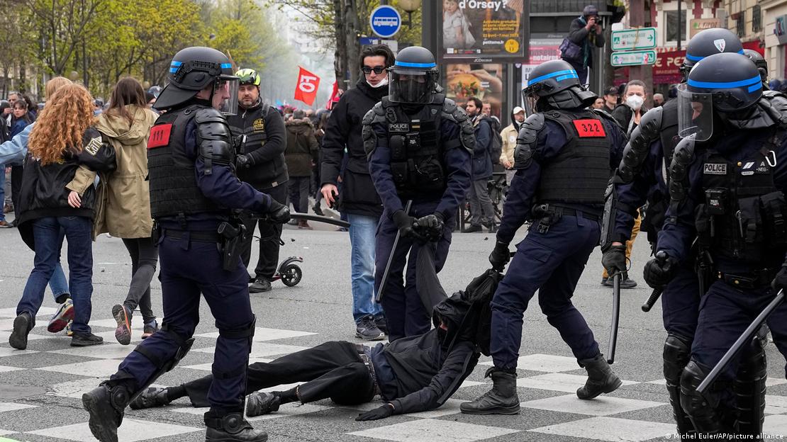 Protesta në Paris kundër reformës së pensioneve