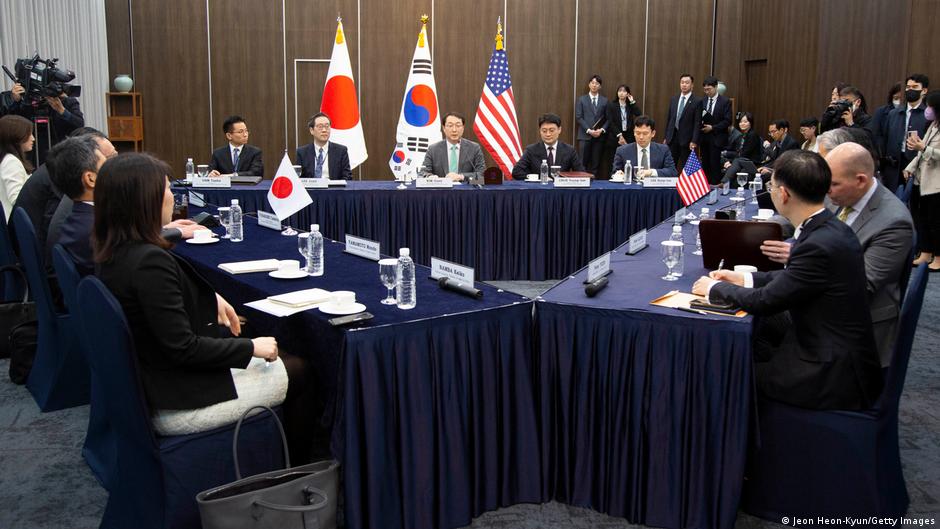 Washington, Seúl y Tokio se comprometen con la desnuclearización del norte