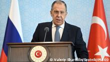 07.04.2023
Turkey Russia 8406926 07.04.2023 Russian Foreign Minister Sergey Lavrov attends a joint news conference with Turkish Foreign Minister Mevlut Cavusoglu following their meeting in Ankara, Turkey. Valeriy Sharifulin / Sputnik Ankara Turkey PUBLICATIONxINxGERxSUIxAUTxONLY Copyright: xValeriyxSharifulinx
