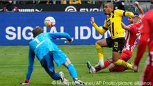 BVB: Donyell Malen macht Werbung in eigener Sache 