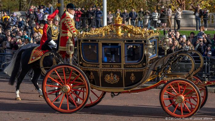 Eine prächtige Kutsche in London.