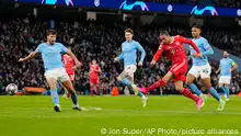 دوري الأبطال: سيتي يكتسح بايرن بثلاثية ويضع قدما في المربع الذهبي