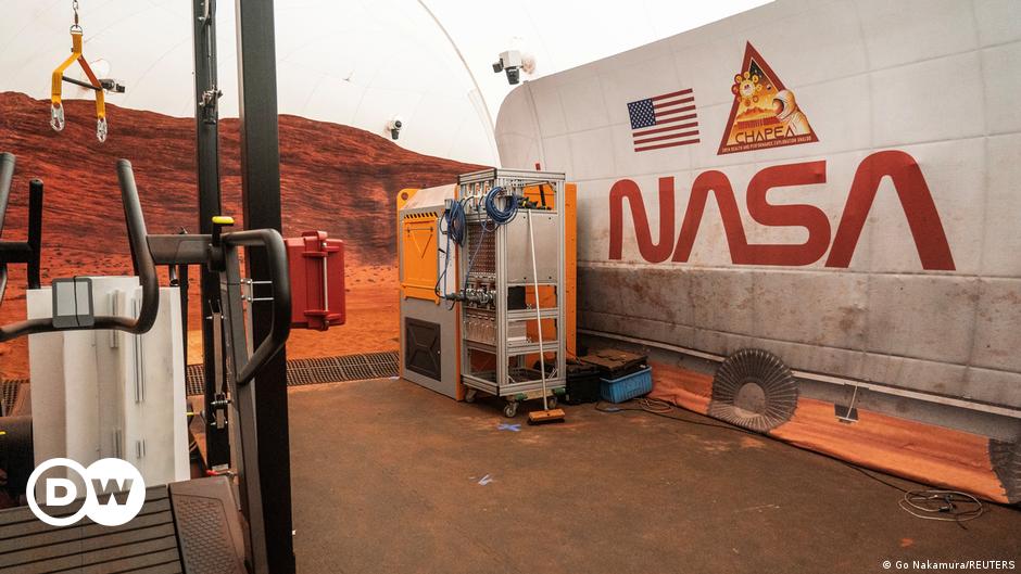 NASA unveils Mars simulation habitat DW 04/12/2023