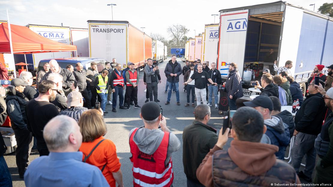Vozači kamiona u štrajku na odmorištu Grefenhauzen