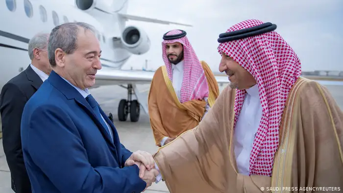 وزير الخارجية السوري فيصل المقداد في السعودية في أول زيارة من نوعها منذ 12 عاماً 