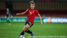 November 30, 2021, SEVILLA, SEVILLA, SPAIN: Alexia Putellas of Spain in action during FIFA Women s World Cup 2023 qualifier match between Spain and Scotland at La Cartuja Stadium on November 30, 2021 in Sevilla, Spain SEVILLA SPAIN - ZUMAa181 20211130_zaa_a181_017 Copyright: xJoaquinxCorcherox 