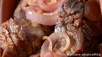 Brasilianisches Essen - Rindfleisch Gericht Carne d o Sol
