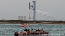17/04/2023 *** SpaceX's Starship is seen ahead of its lift off from the company's Boca Chica launchpad on an orbital test mission near Brownsville, Texas, U.S. April 17, 2023. REUTERS/Joe Skipper