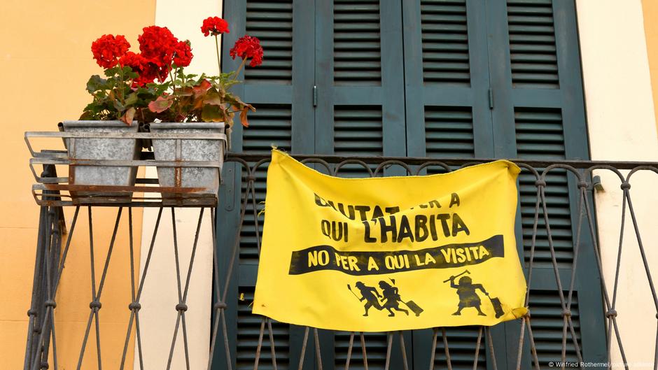 Spanja do të eleminojë më shumë se 50 000 apartamente pushimi