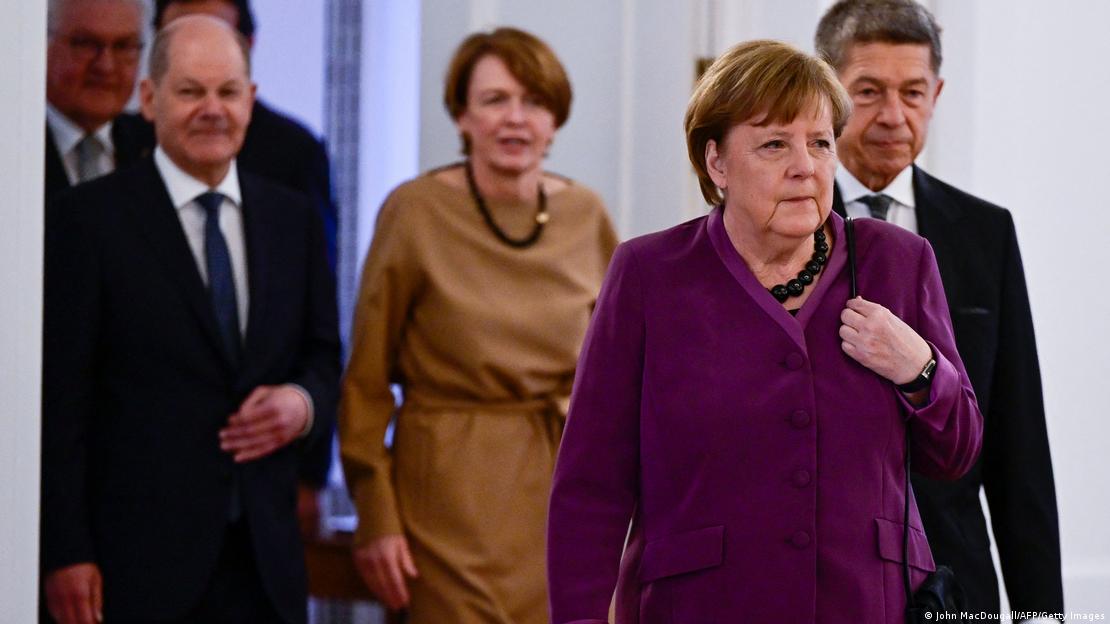 Epoka Merkel, epokë 16 vitesh të humbura?