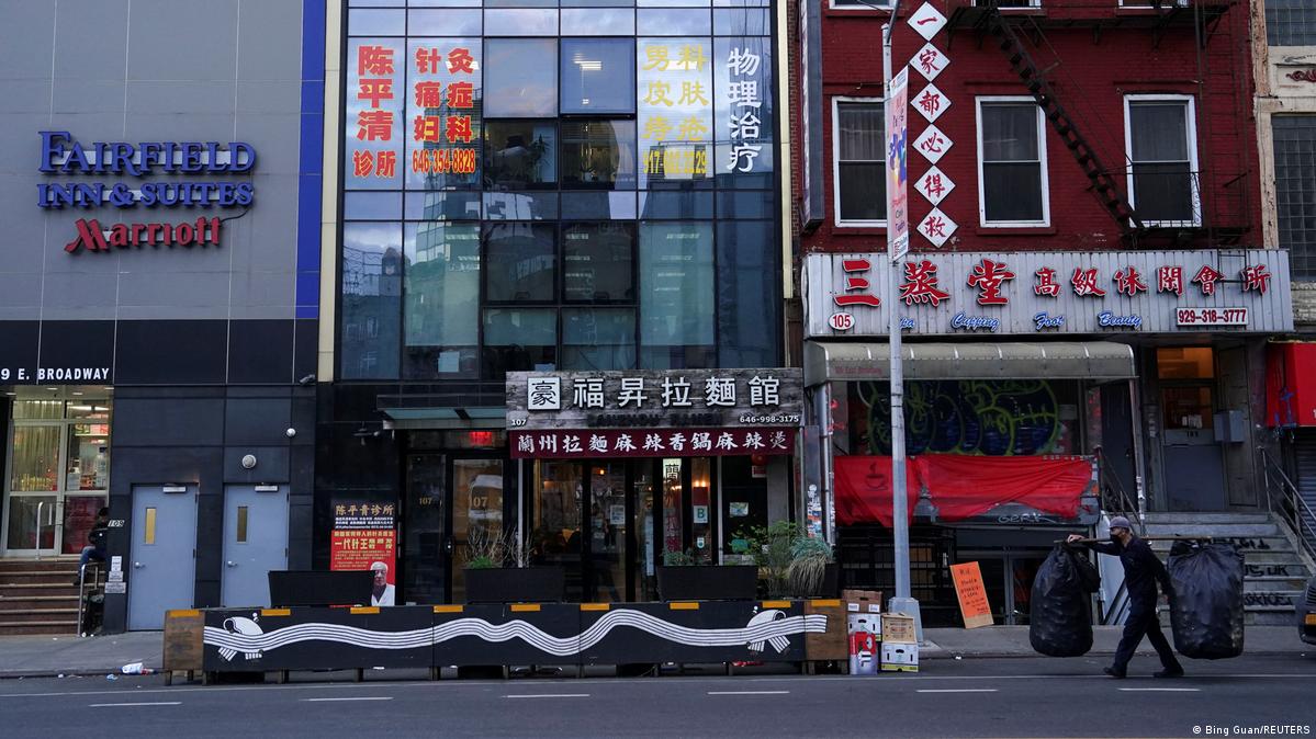 纽约唐人街一度出现中国警务机构