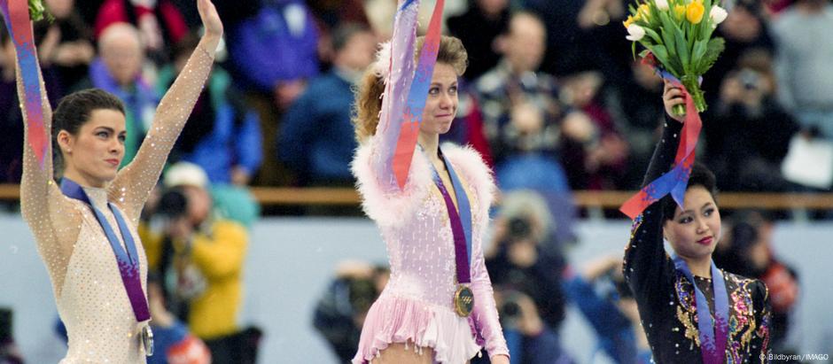 Aos 16 anos, Oksana Baiul se tornou a primeira campeã olímpica de uma Ucrânia independente nos Jogos de 1994 em Lillehammer, na Noruega