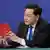 圖為中國外長秦剛在2023年3月的全國人大會議期間舉行的記者會上宣讀了中國憲法
