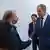 Lavrov aperta a mão do presidente da Nicarágua, Daniel Ortega