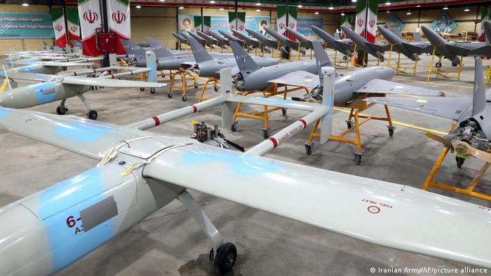 Iran Präsentation Drohnen für Armee