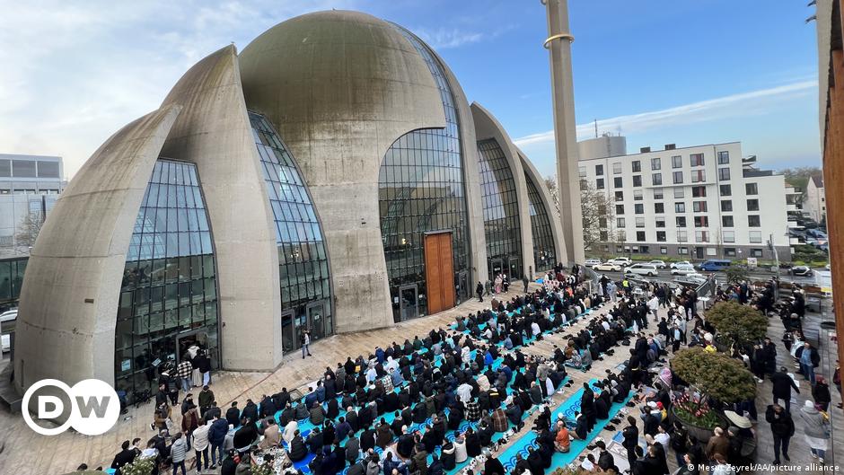 Photo of Deutschland nimmt in der Türkei ausgebildete Imame nicht mehr auf – DW – 14.12.2023