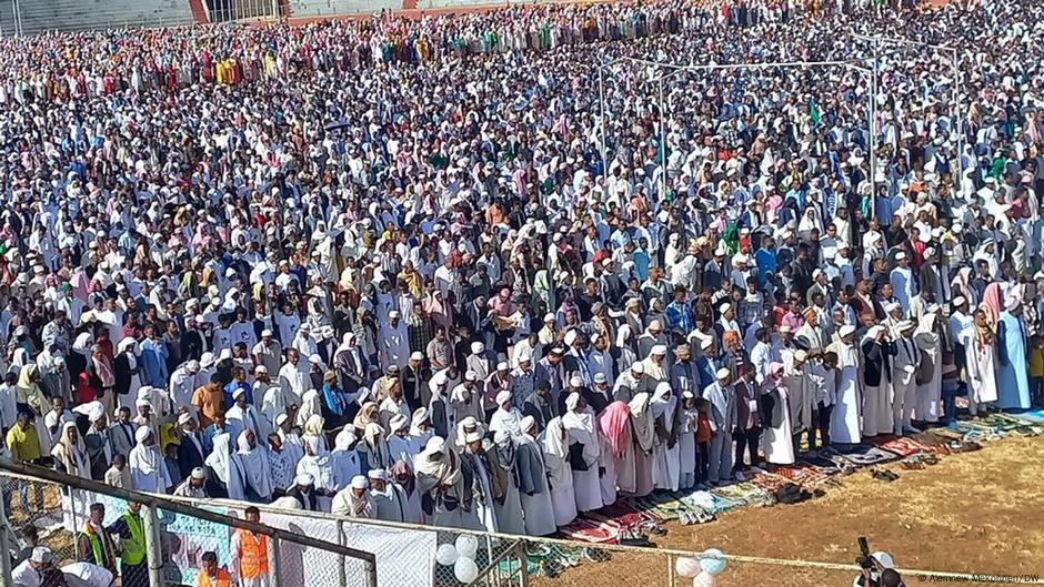 የማሕበራዊ መገናኛ ዘዴዎች ቅኝት