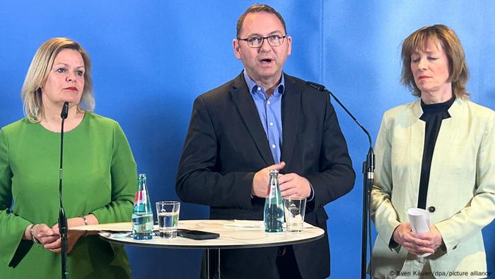 Deutschland Potsdam | Tarifparteien einigen sich auf Kompromiss im öffentlichen Dienst