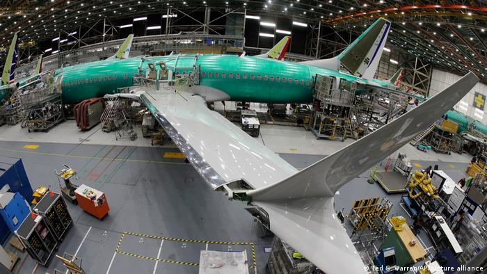 Agências do governo americano encontraram evidências de falhas durante o processo de fabricação dos 737 MAX da Boeing