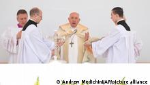 Papa dice que está en marcha misión de paz por Ucrania