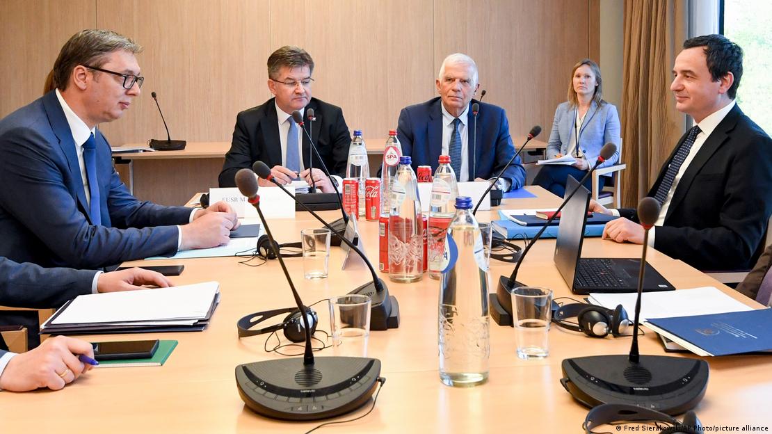 Takimi i fundit Kurti-Vuçiq në maj 2023 në praninë e kreut të diplomacisë evropiane, Josep Borrell dhe të ngarkuarit të BE për dialogun, Lajçak