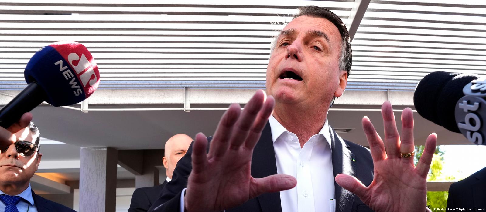 Entenda a opera&ccedil;&atilde;o da PF contra Bolsonaro &ndash; DW &ndash; 03/05/2023