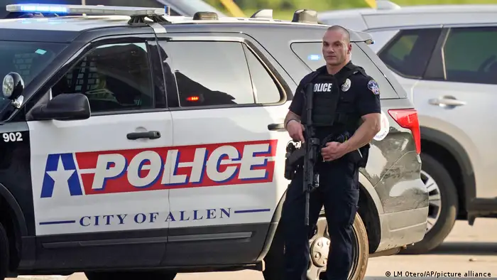USA, Allen | Schüsse in einer Mall