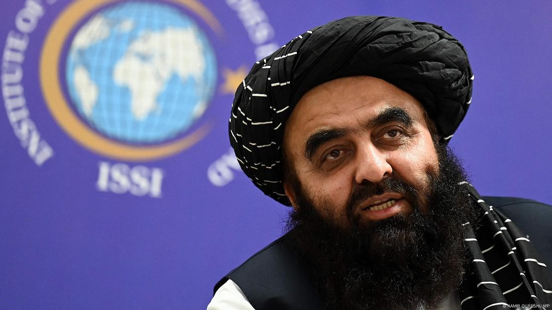 د افغانستان د طالبانو ادارې د بهرنیو چارو وزارت سرپرست امیرخان متقي د افغانستان د طالبانو ادارې د بهرنیو چارو وزارت سرپرست امیرخان متقي