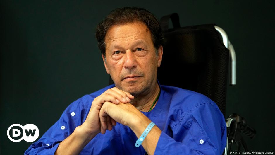 Pakistan S Top Court Orders Release Of Ex Pm Imran Khan Dw