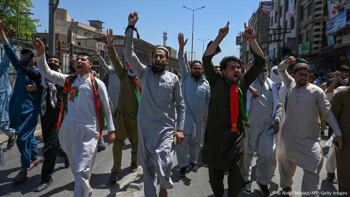 Pakistan Peschawar | Unruhen nach Verhaftung von Ex-Premier Imran Khan Pakistan Peschawar | Unruhen nach Verhaftung von Ex-Premier Imran Khan