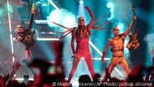 08/05/2023**Lord of the Lost aus Deutschland treten während einer Generalprobe für den Eurovision Song Contest in Liverpool, England, auf. +++ dpa-Bildfunk +++