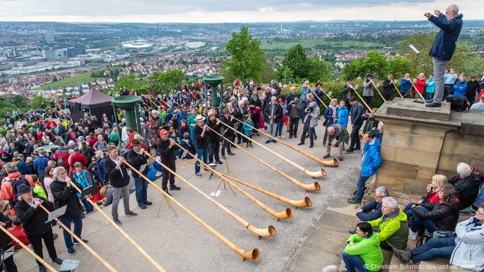 BDTD 1. Internationaler «Alphorn-Gipfel»
