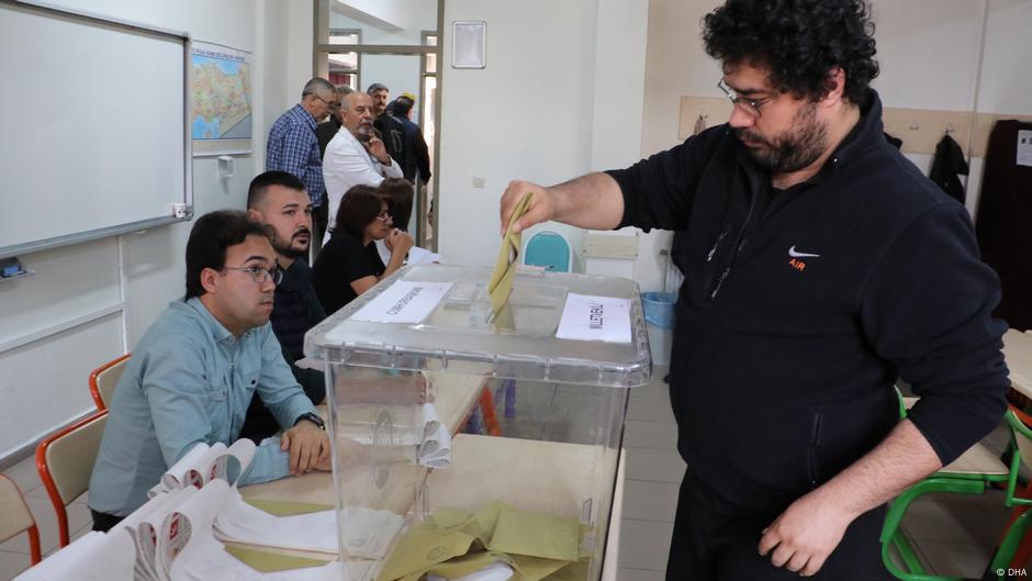 Turkey's historic vote The end for Erdogan? DW 05/14/2023