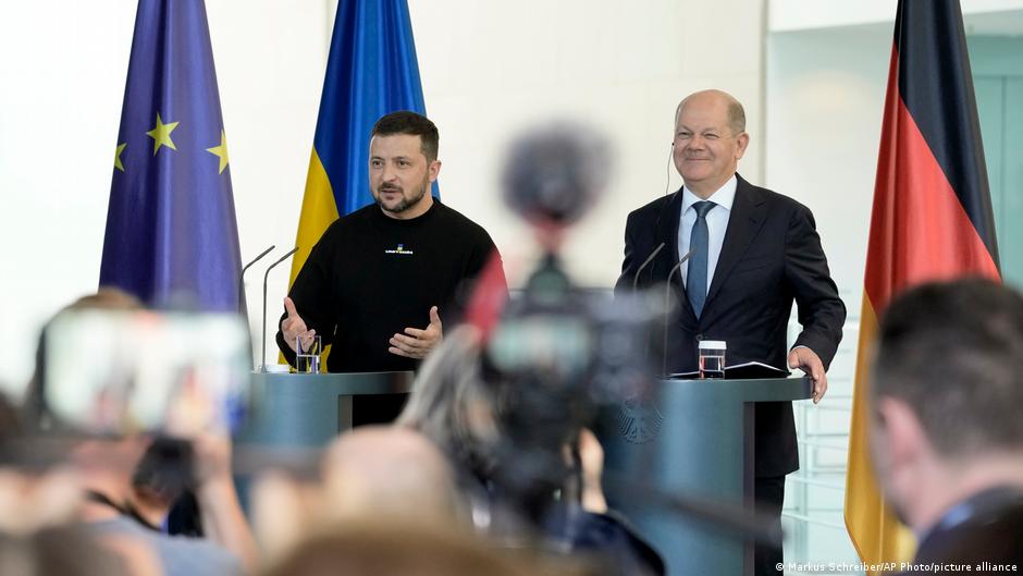 Ukraine's Zelenskyy in Germany to talk security – DW – 02/15/2024 - Vimarsana News