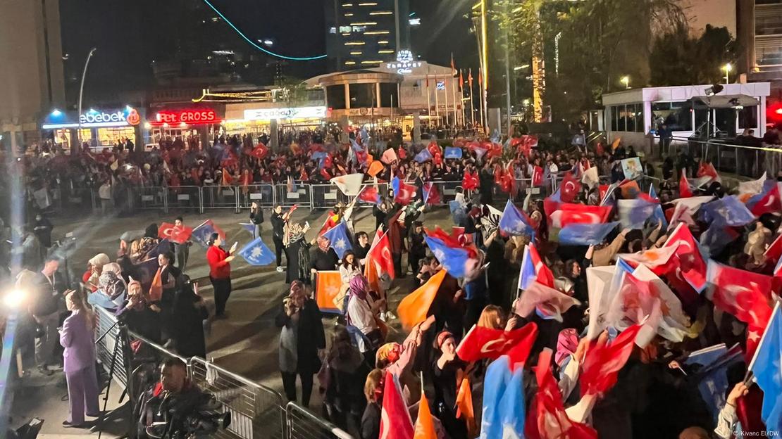 Interes i madh për zgjedhjet në Turqi Interes i madh për zgjedhjet në Turqi