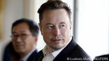 15/05/2023 SpaceX, Twitter and Tesla CEO Elon Musk looks on as he attends a roundtable during the 6th edition of the Choose France Summit at the Chateau de Versailles, outside Paris, France on May 15, 2023. Ludovic Marin/Pool via REUTERS