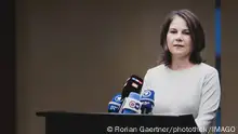 15/05/2023 Annalena Baerbock Buendnis 90/Die Gruenen, Bundesaussenministerin, aufgenommen bei einer Pressekonferenz in Djidda, 15.05.2023. Baerbock reist bei ihrer dreitaegigen Reise nach Saudi-Arabien und nach Katar. Djidda Saudi-Arabien *** Annalena Baerbock Buendnis 90 Die Gruenen , German Foreign Minister, recorded at a press conference in Jeddah, 15 05 2023 Baerbock travels on her three-day trip to Saudi Arabia and Qatar Jeddah Saudi Arabia Copyright: xFlorianxGaertnerx